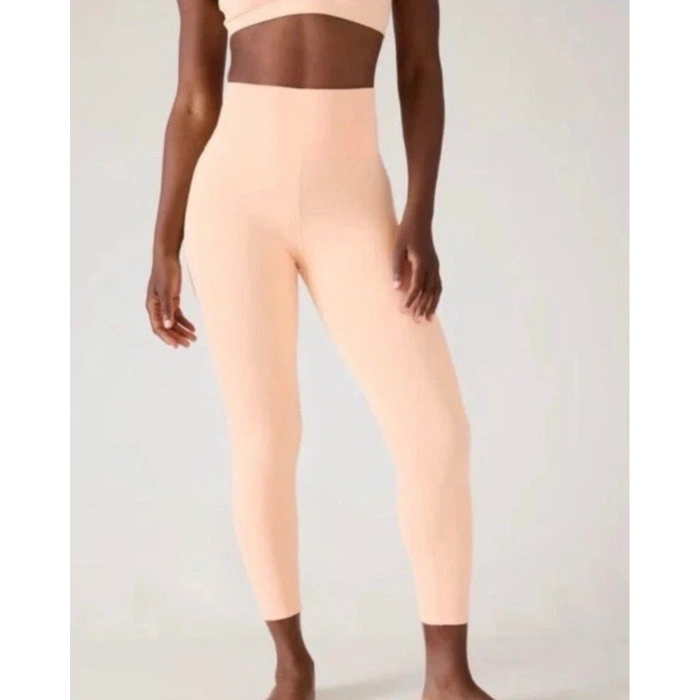 Athleta Ultra High Rise Elation 7/8 Tight in Carnation Peach leggings XS